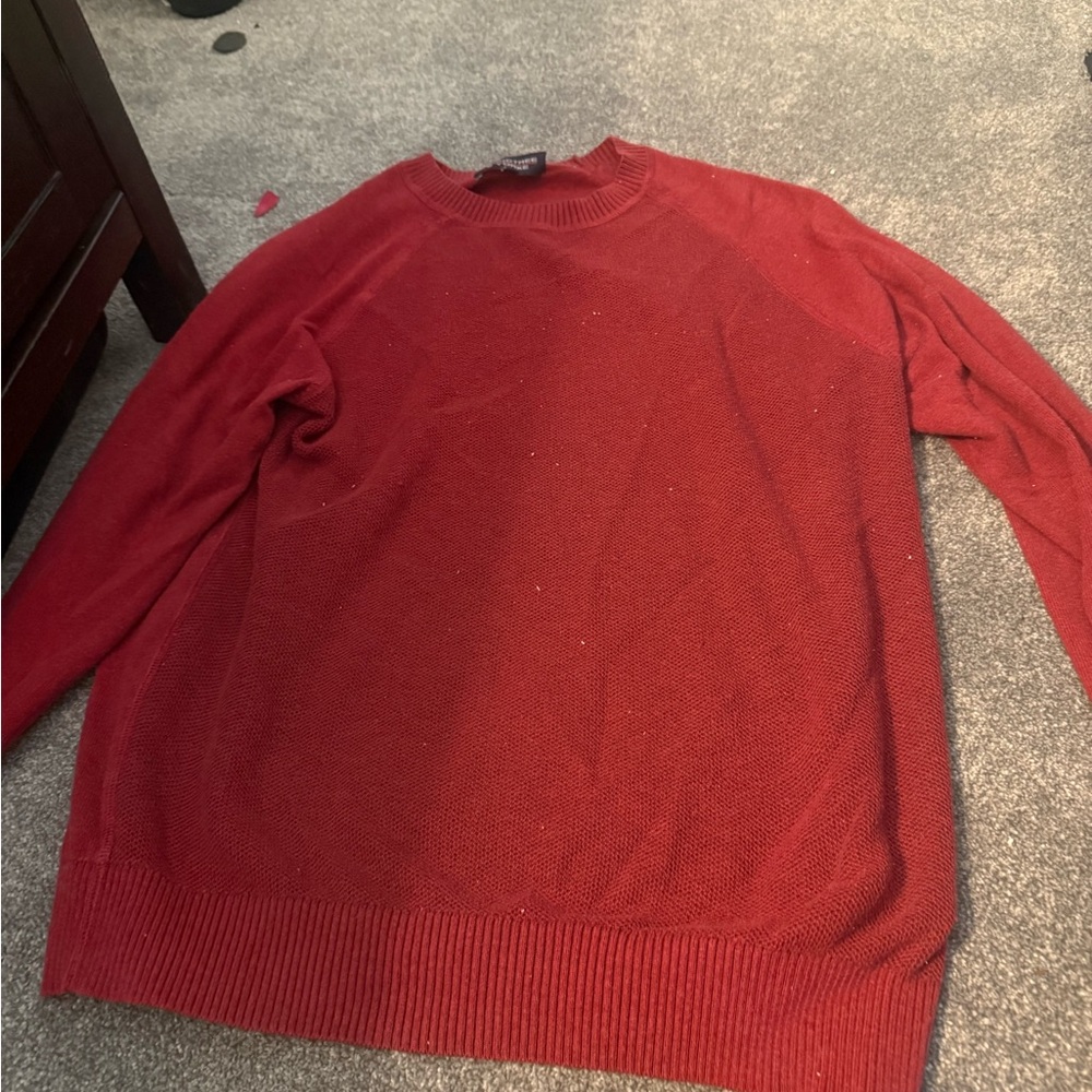 Roundtree & Yorke Rich Red Crewneck Sweater